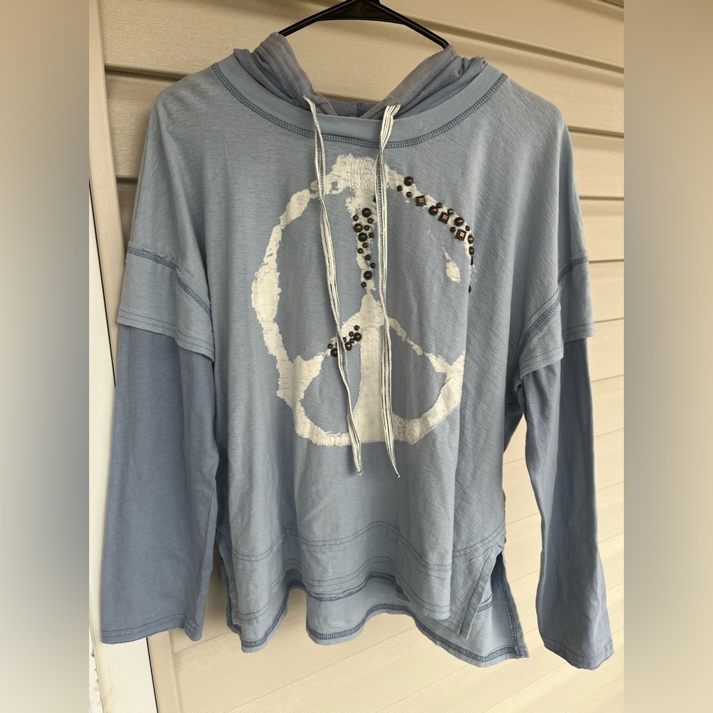 We the Free Peace Out Hoodie - Blue *Flawed: pinholes** - Picture 5 of 9